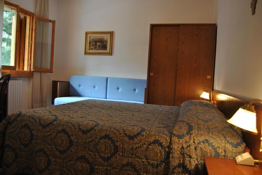Hotel Archimede Reggello Rum bild