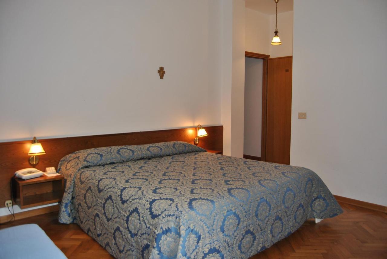Hotel Archimede Reggello Rum bild